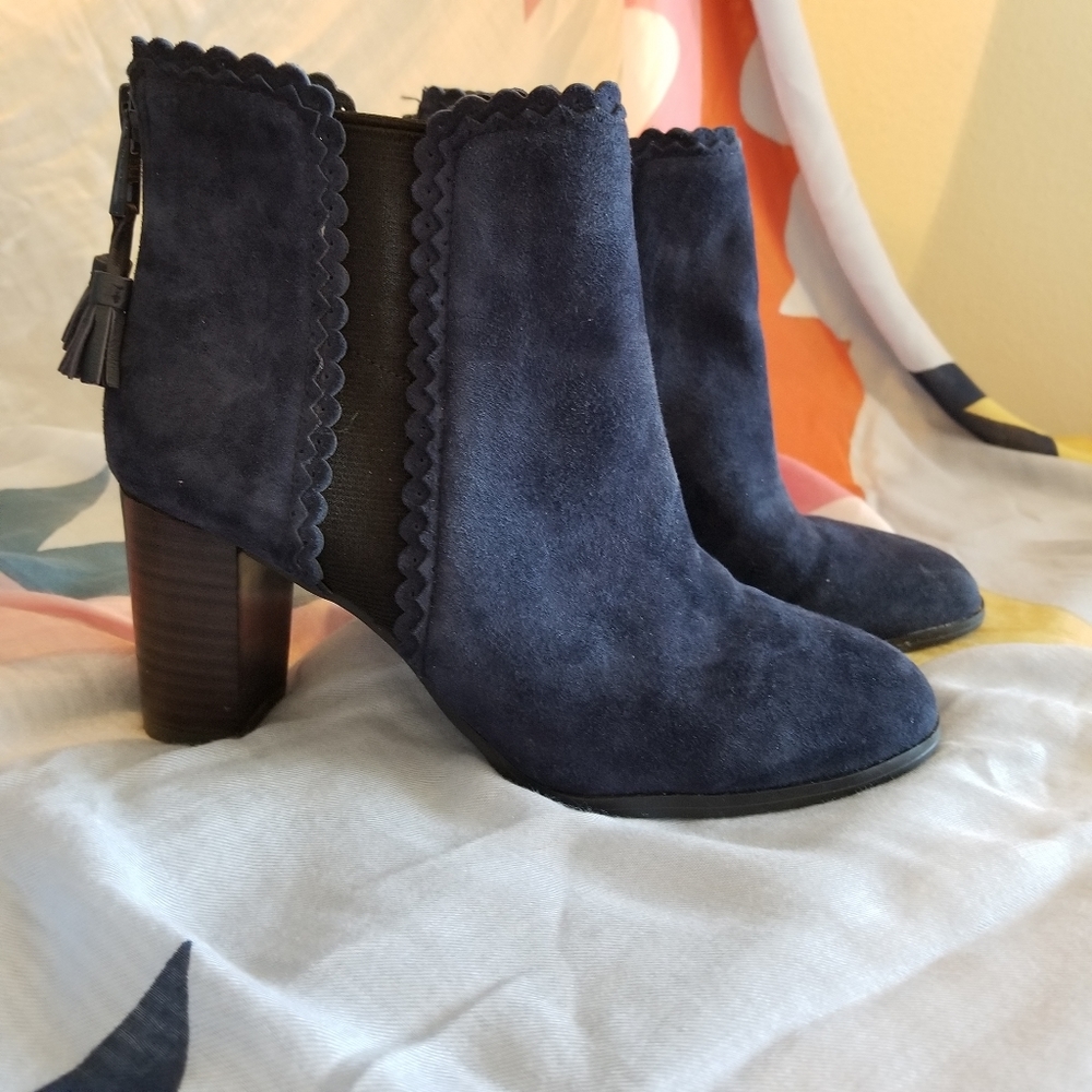 Alex Marie navy blue leather bootie ankle boot - Picture 3 of 4